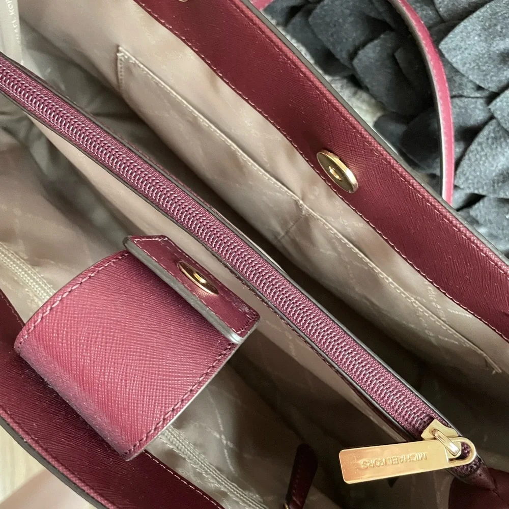 Michael Kors Work Tote - Picture 5 of 5